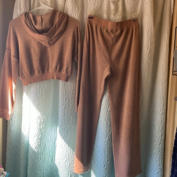 Brown Terrycloth Matching Set - Picture 8 of 8